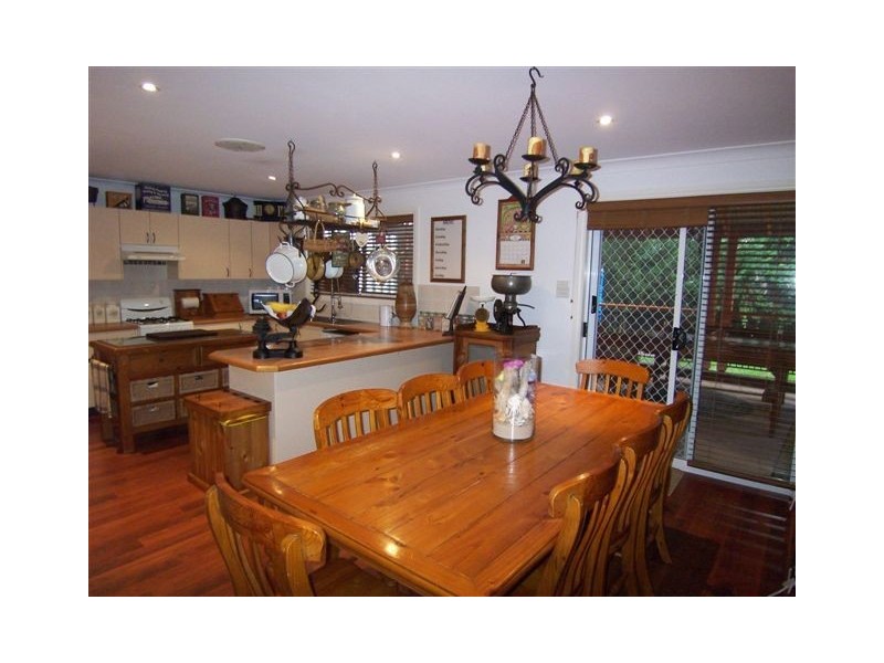 24 Paradise Place, Goulburn NSW 2580