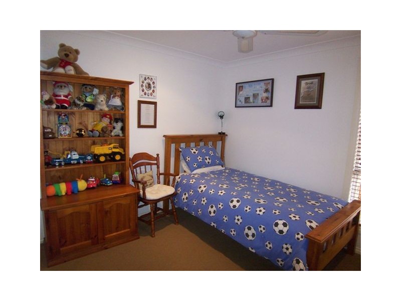 24 Paradise Place, Goulburn NSW 2580
