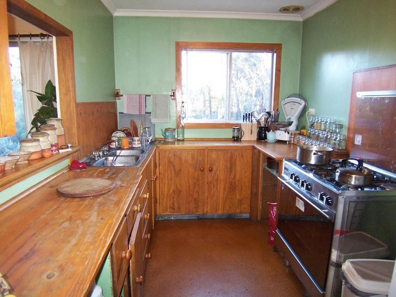 11 Gumnut Crescent, Bungonia NSW 2580