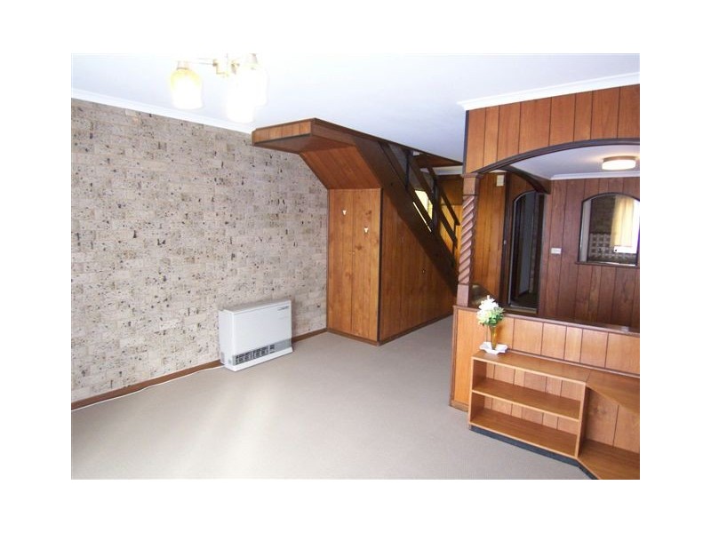 10/85-93 Victoria Street, Goulburn NSW 2580