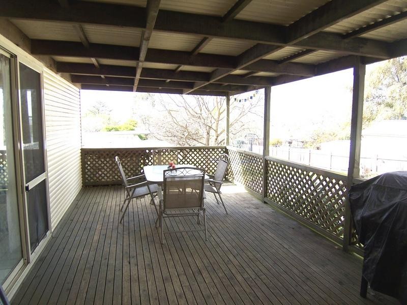 49 Cathcart Street, Goulburn NSW 2580