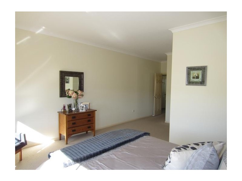43 Bonnett Drive, Goulburn NSW 2580
