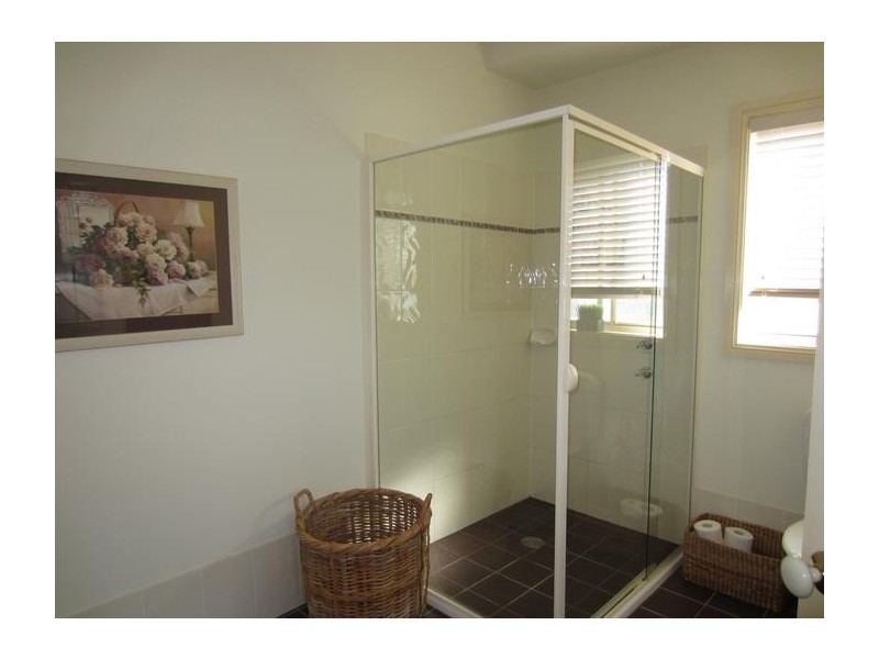 43 Bonnett Drive, Goulburn NSW 2580