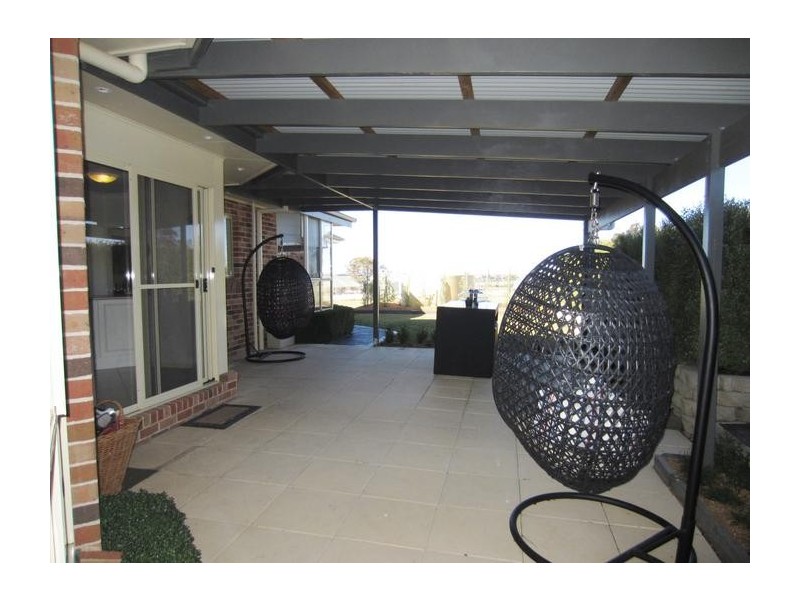 43 Bonnett Drive, Goulburn NSW 2580