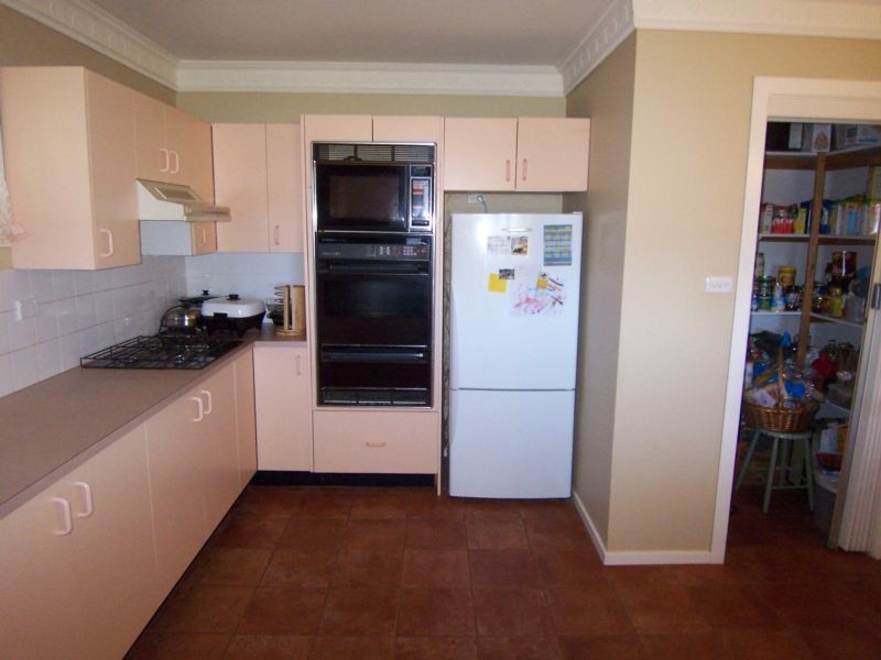 33 Run O Waters Drive, Goulburn NSW 2580