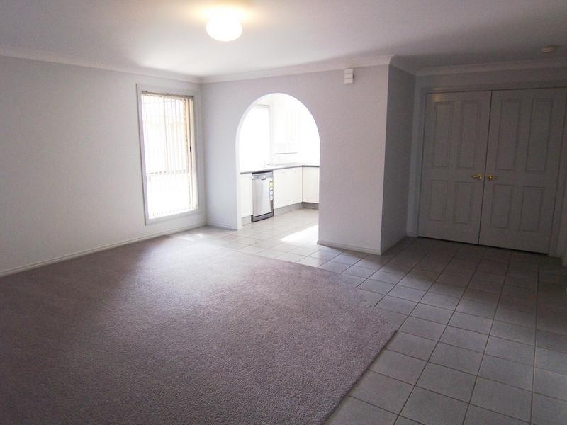 21 Paradise Place, Goulburn NSW 2580