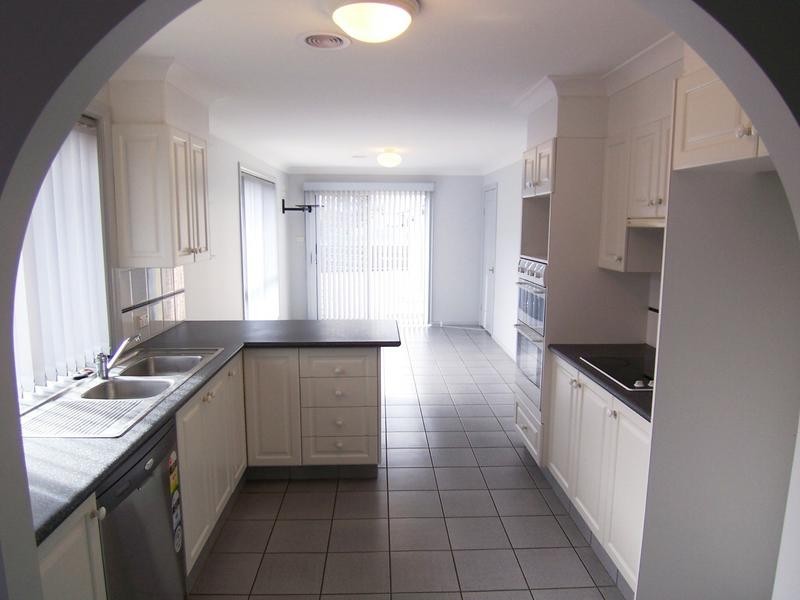 21 Paradise Place, Goulburn NSW 2580