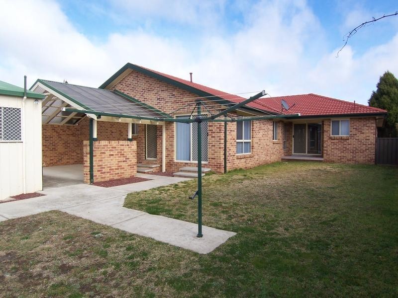 21 Paradise Place, Goulburn NSW 2580