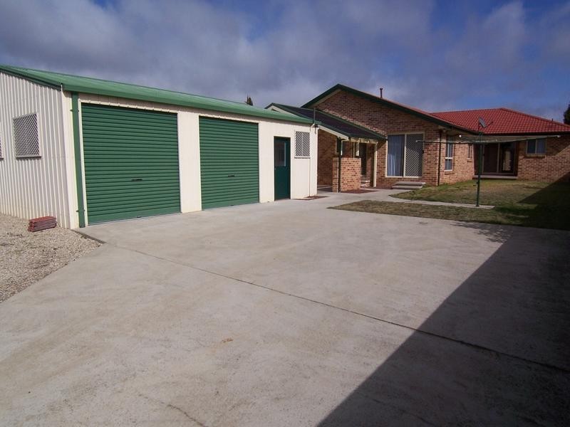 21 Paradise Place, Goulburn NSW 2580