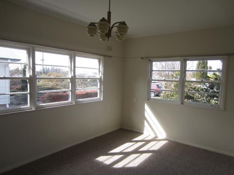 10 Gibson Street, Goulburn NSW 2580