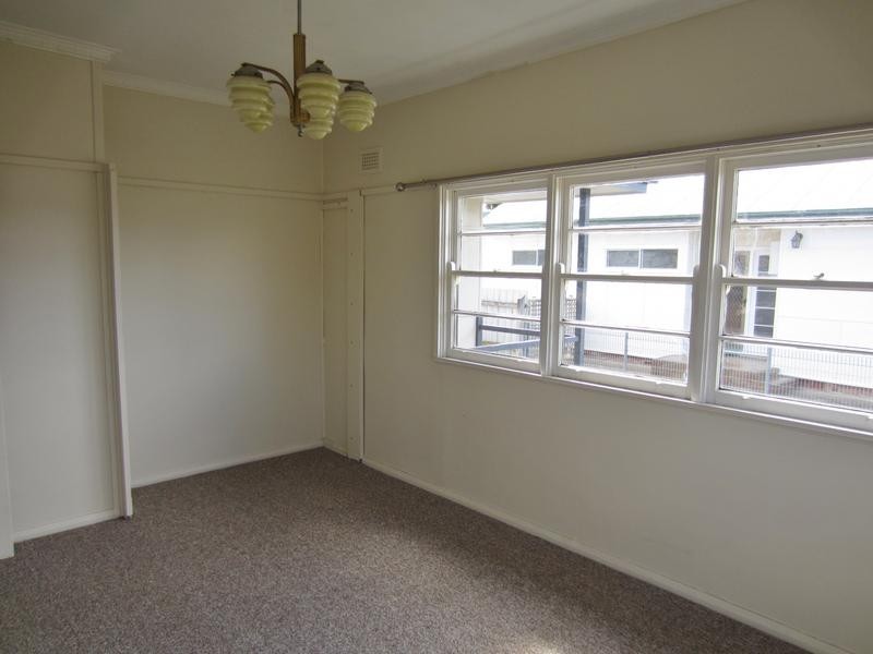 10 Gibson Street, Goulburn NSW 2580