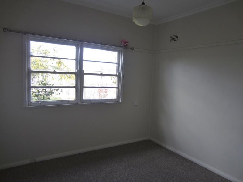 10 Gibson Street, Goulburn NSW 2580