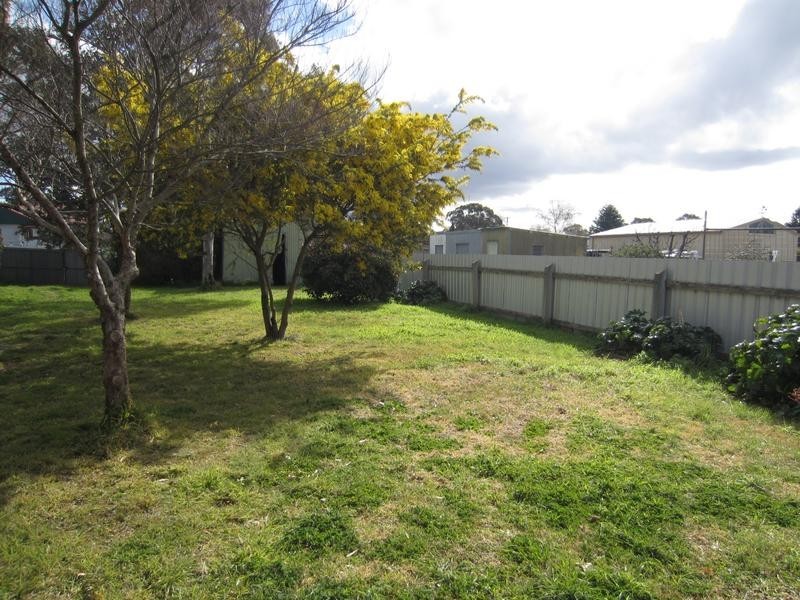 10 Gibson Street, Goulburn NSW 2580