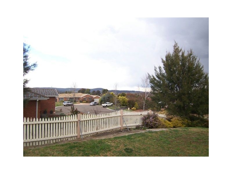 26 Endeavour Avenue, Goulburn NSW 2580