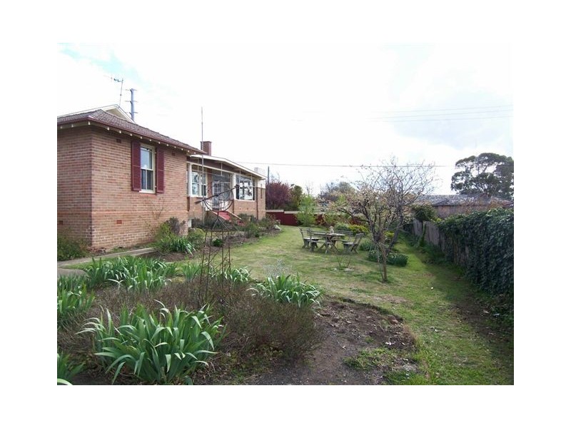 133 Bradley Street, Goulburn NSW 2580