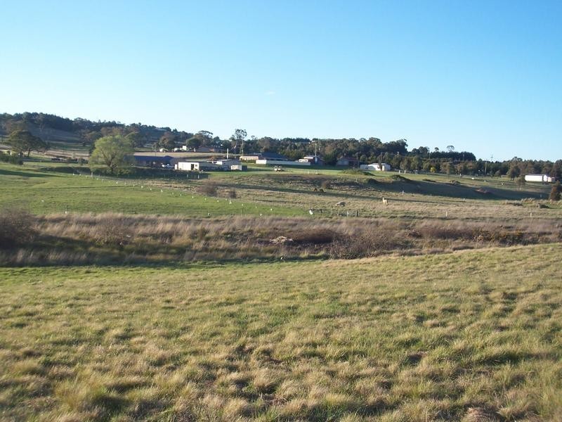 76 Greendale Crescent, Goulburn NSW 2580