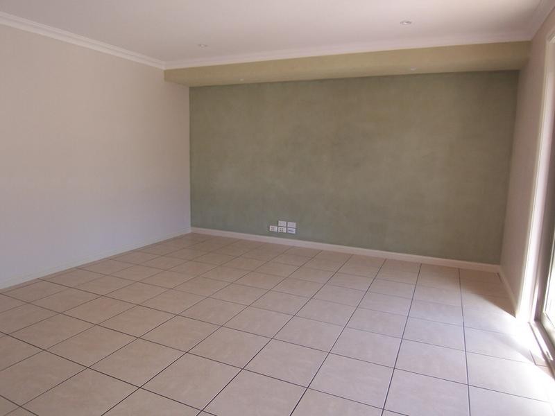 12 James Place, Goulburn NSW 2580