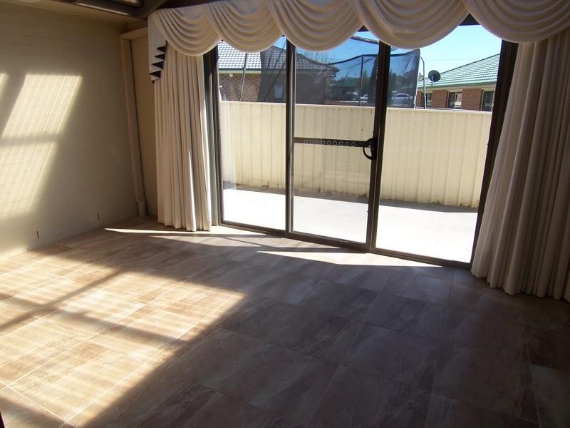 12 James Place, Goulburn NSW 2580
