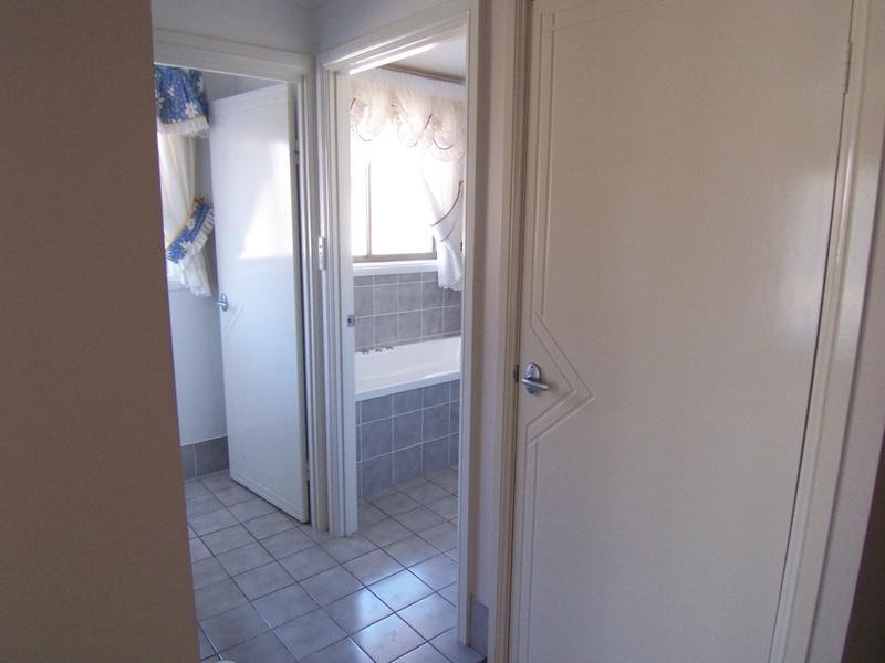12 James Place, Goulburn NSW 2580