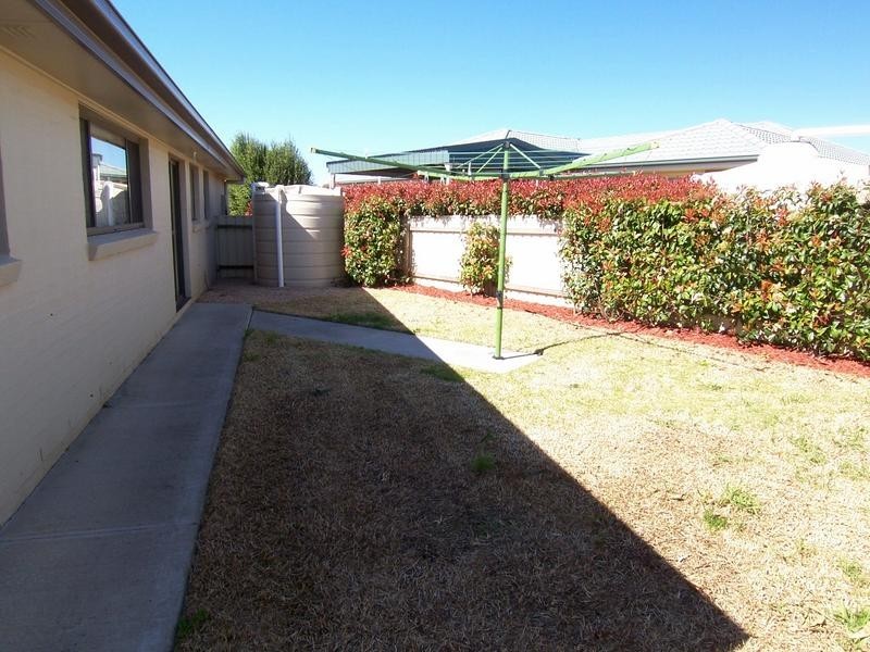 12 James Place, Goulburn NSW 2580