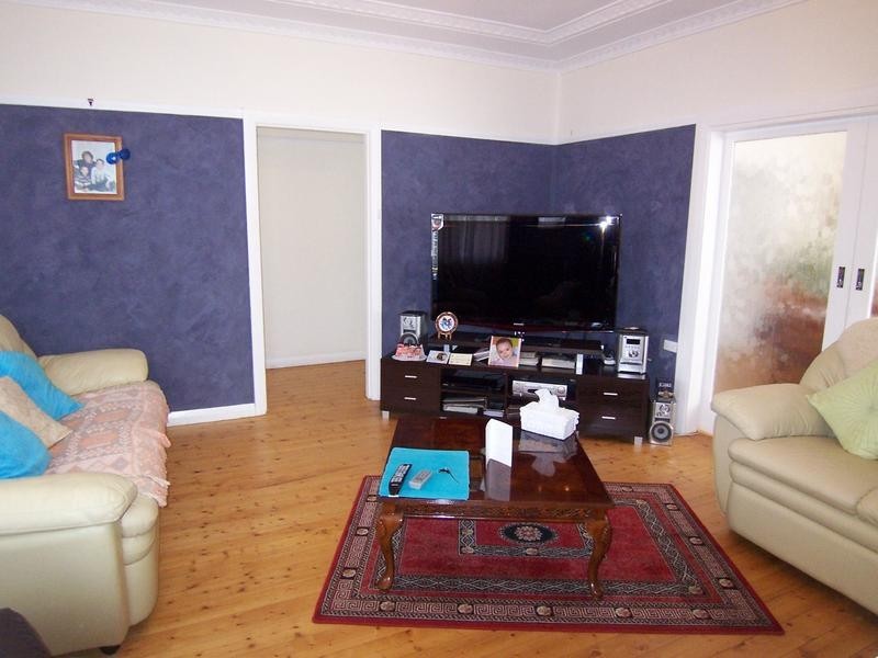 22 Elizabeth Street, Goulburn NSW 2580