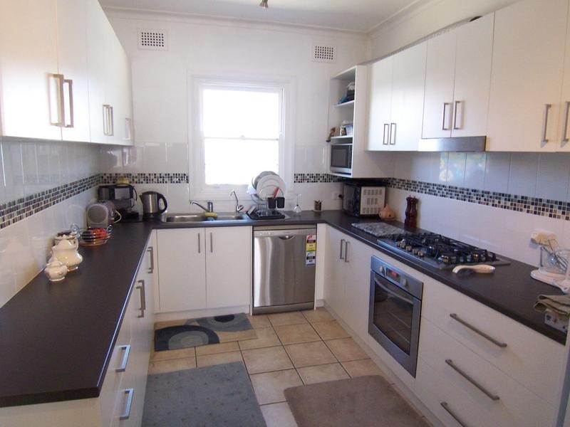 22 Elizabeth Street, Goulburn NSW 2580