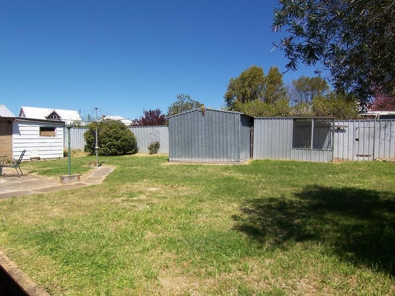 22 Elizabeth Street, Goulburn NSW 2580