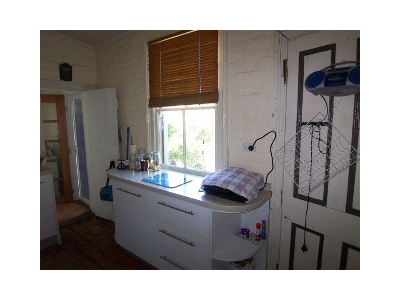 11 Mayor Street, Goulburn NSW 2580