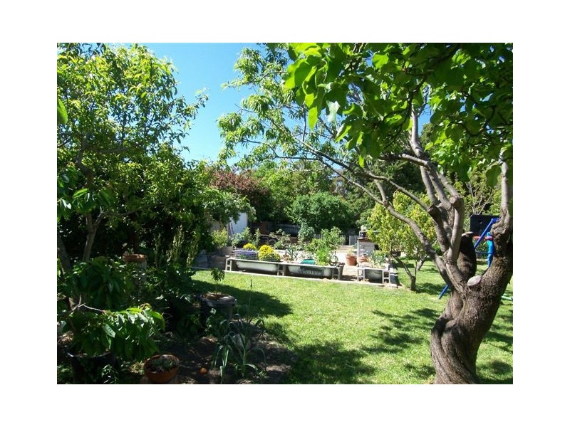 11 Mayor Street, Goulburn NSW 2580