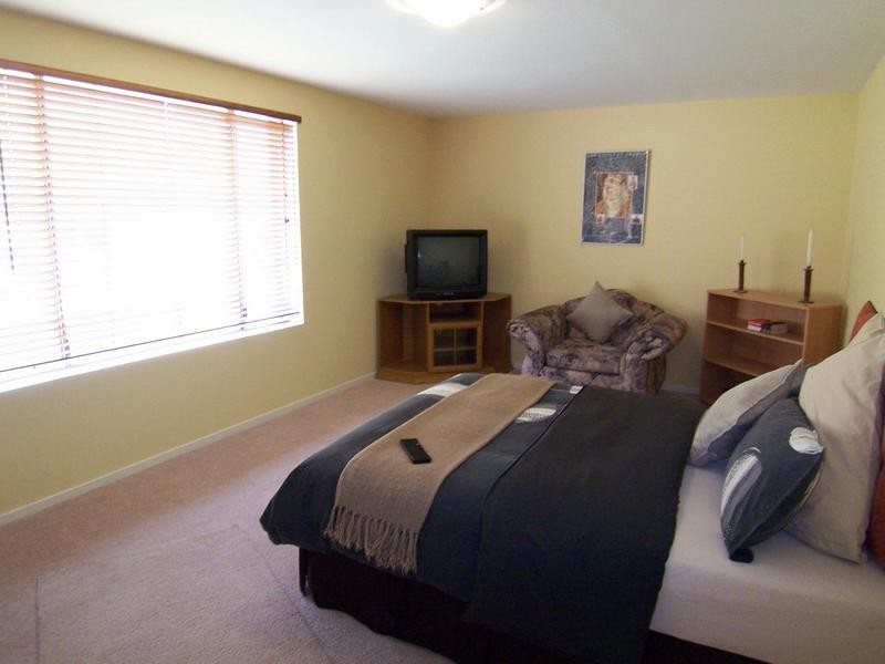 24 Ada Street, Goulburn NSW 2580
