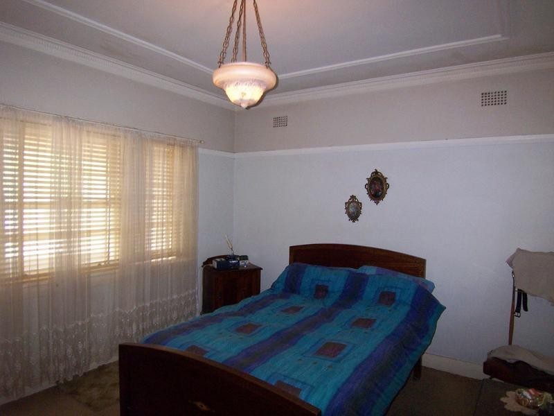 142 Nicholson Street, Goulburn NSW 2580