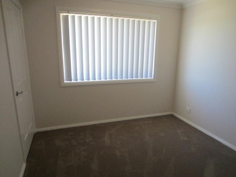 48 Ivy Lea Place, Goulburn NSW 2580