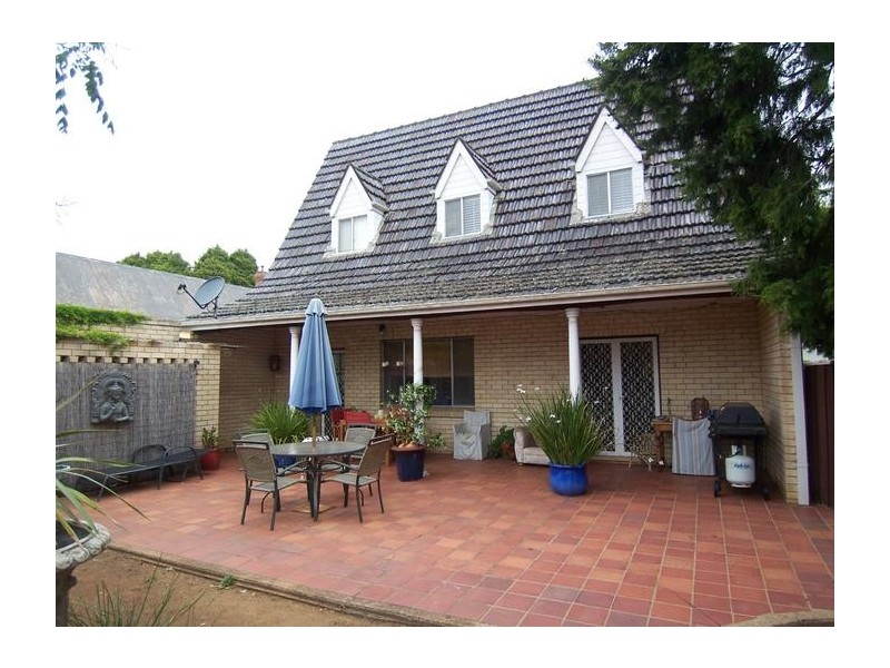 17 Hovell Street, Goulburn NSW 2580