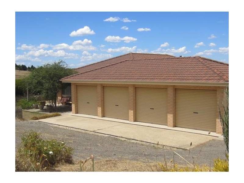 177 Run-O-Waters Drive, Goulburn NSW 2580