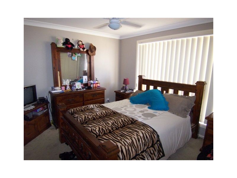 4 Joanna Place, Goulburn NSW 2580