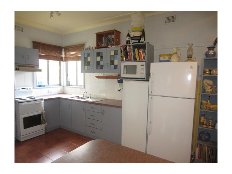 11A Newton Street, Goulburn NSW 2580