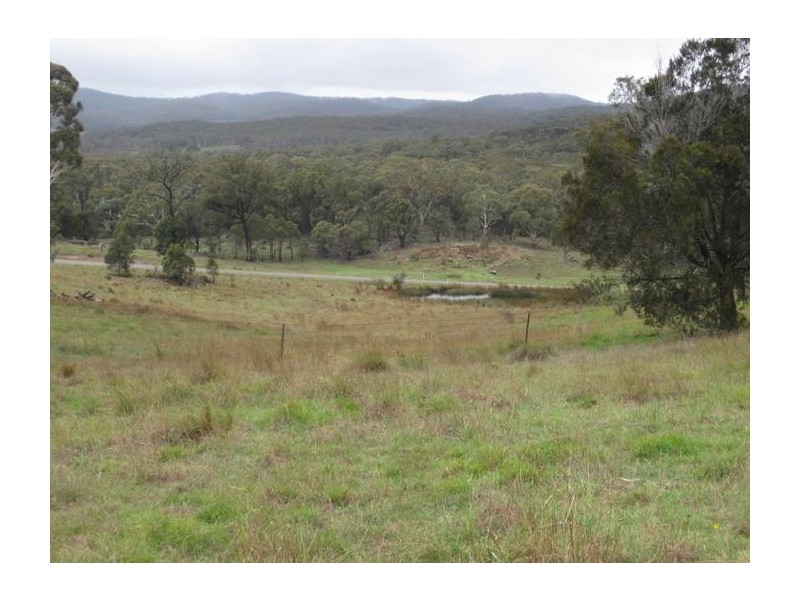 328 Tiyces Lane, Goulburn NSW 2580