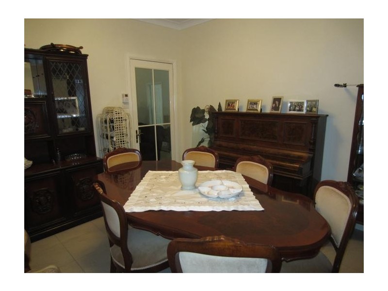 328 Tiyces Lane, Goulburn NSW 2580