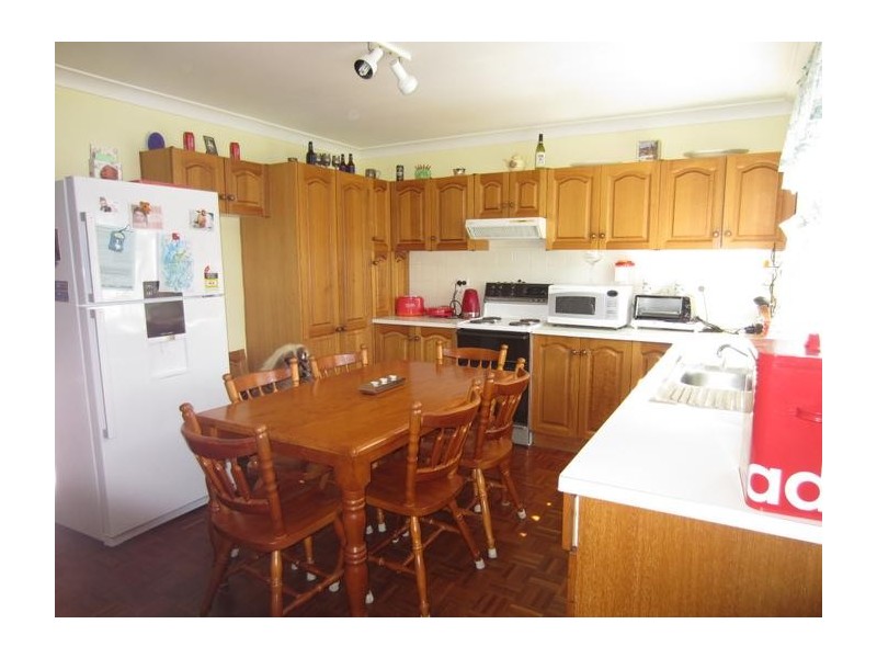 74 Victoria Street, Goulburn NSW 2580