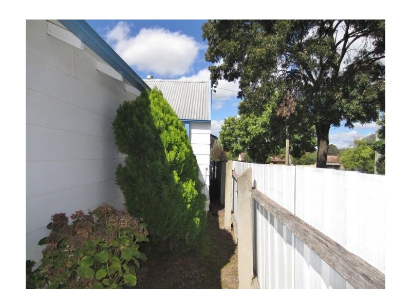 74 Victoria Street, Goulburn NSW 2580