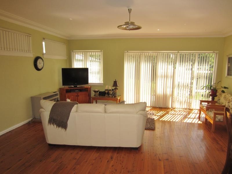 21 Mary Street, Goulburn NSW 2580