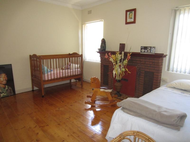 21 Mary Street, Goulburn NSW 2580