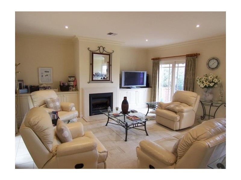 89 Slocombe Street, Goulburn NSW 2580