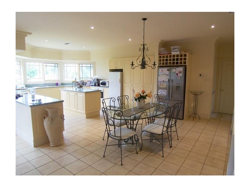 89 Slocombe Street, Goulburn NSW 2580