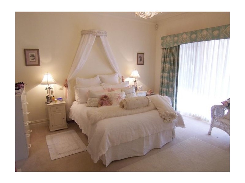 89 Slocombe Street, Goulburn NSW 2580