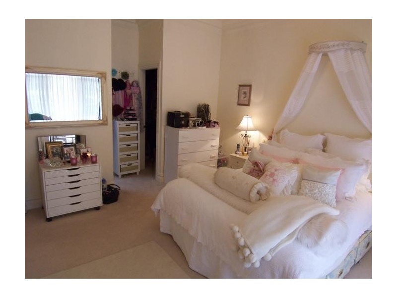 89 Slocombe Street, Goulburn NSW 2580