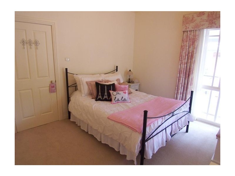 89 Slocombe Street, Goulburn NSW 2580