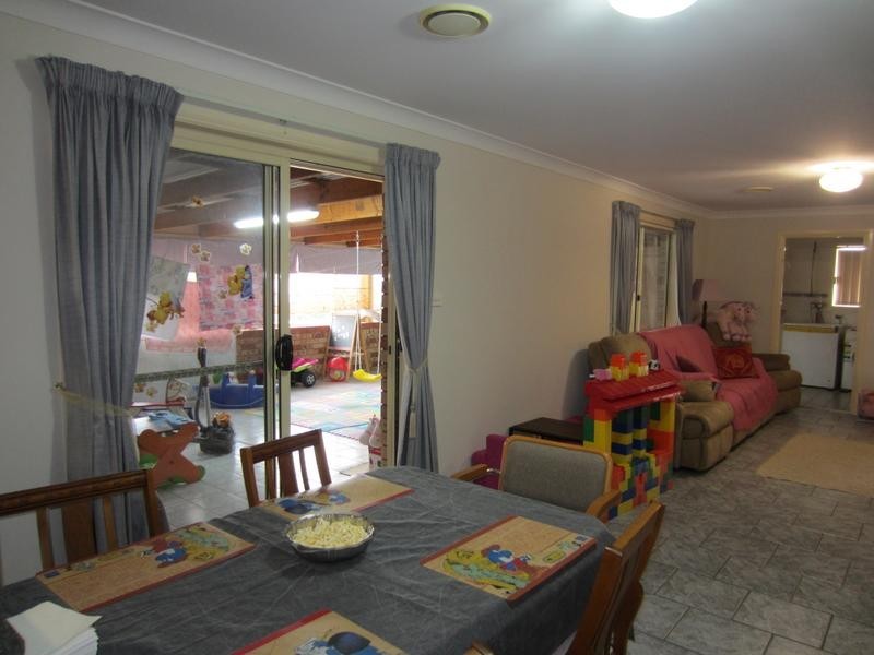 12 Joanna Place, Goulburn NSW 2580