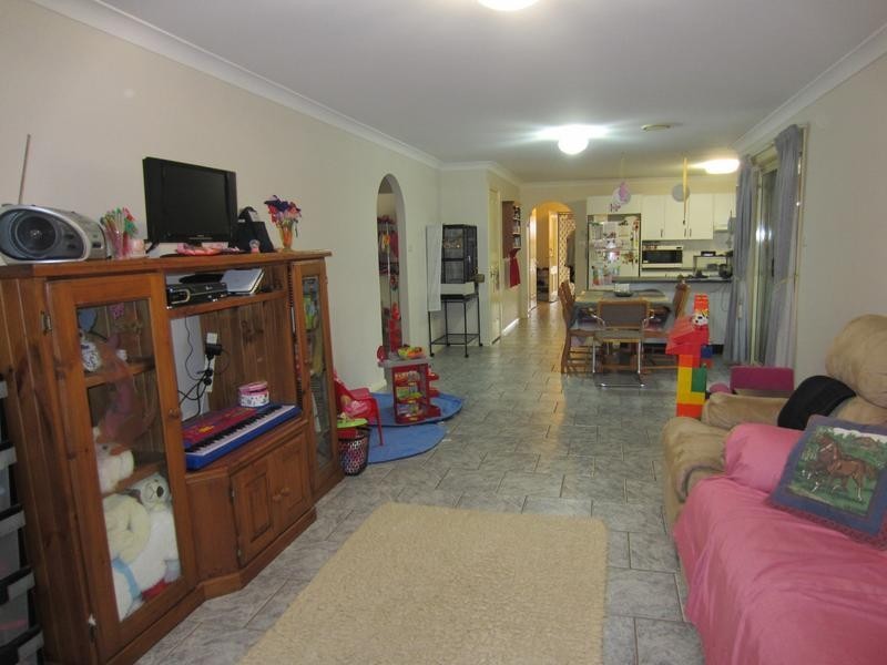 12 Joanna Place, Goulburn NSW 2580