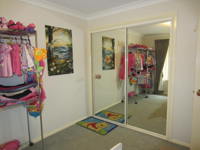 12 Joanna Place, Goulburn NSW 2580